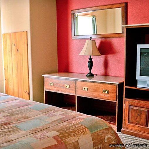 Mountain Edge Suites At Sunapee, Ascend Hotel Collection Mount Sunapee Room photo